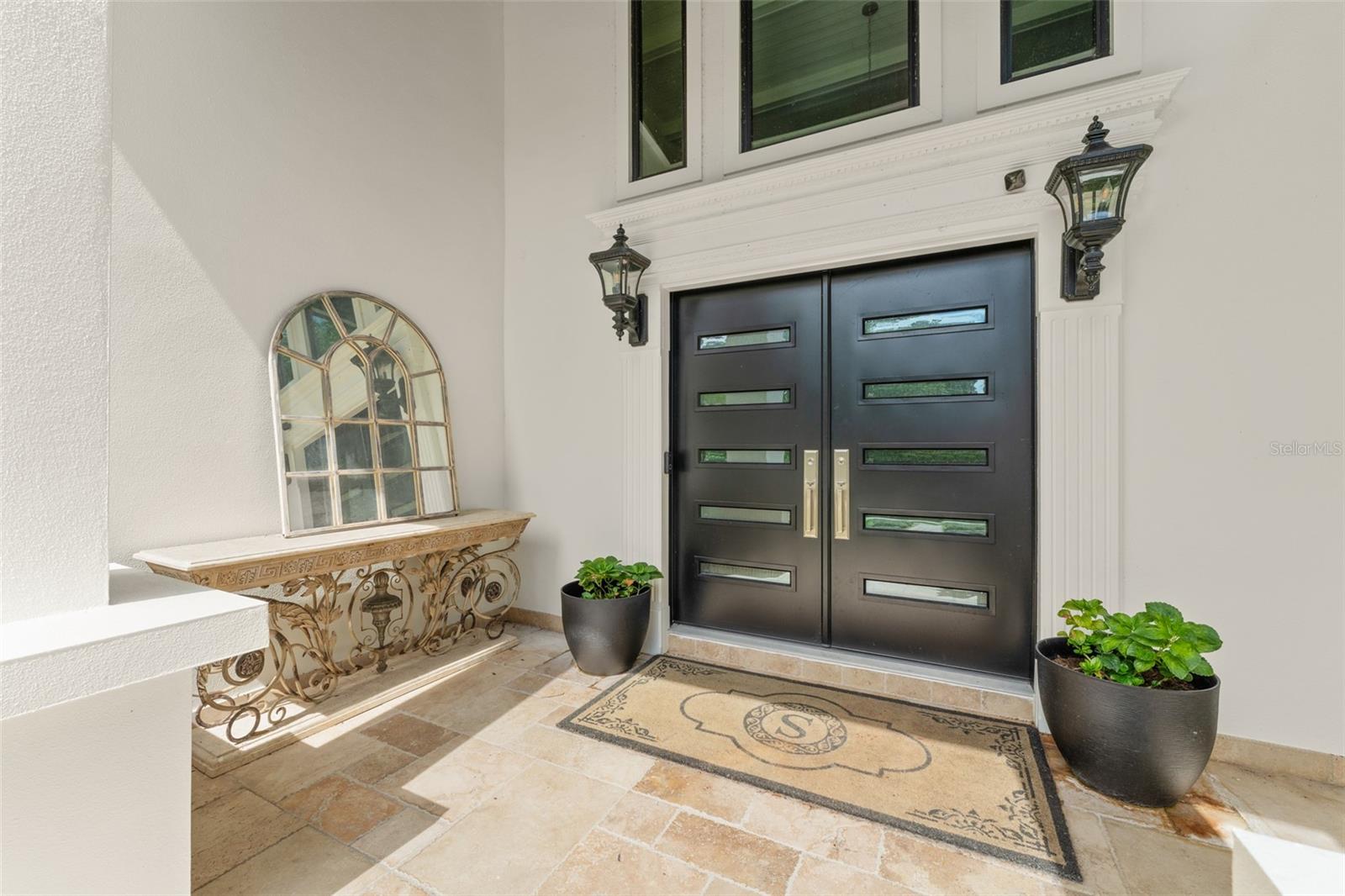 Image 15 of 100 For 101 Lee Street