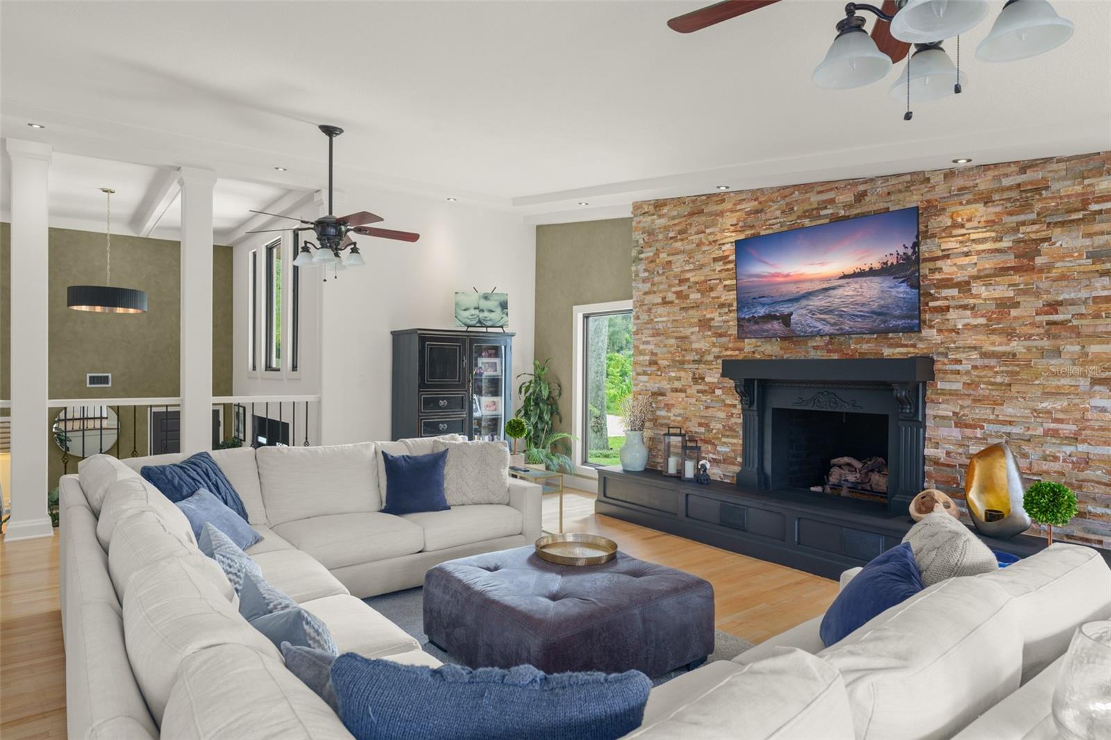 Image 27 of 100 For 101 Lee Street