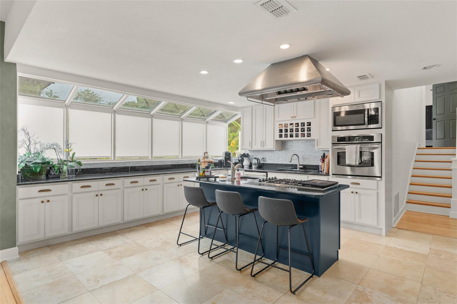 Image 38 of 100 For 101 Lee Street