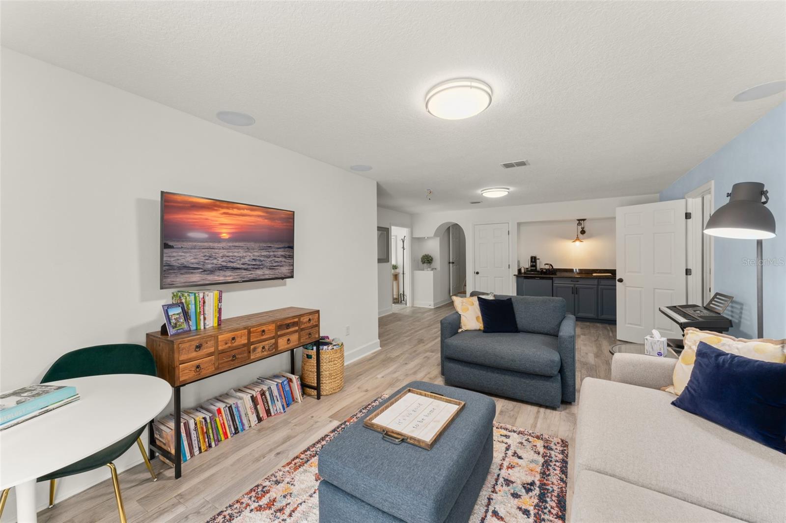 Image 58 of 100 For 101 Lee Street