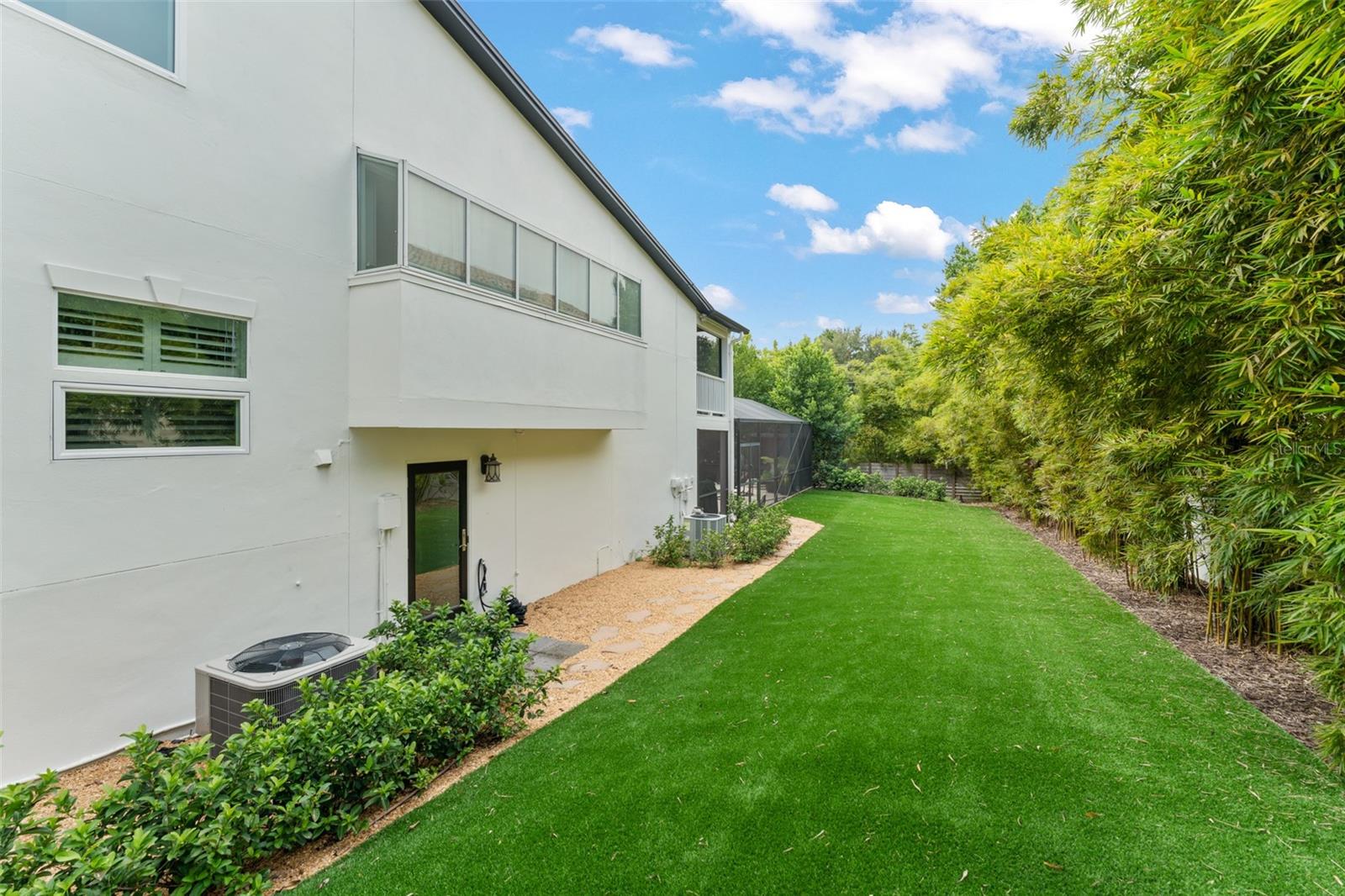 Image 77 of 100 For 101 Lee Street