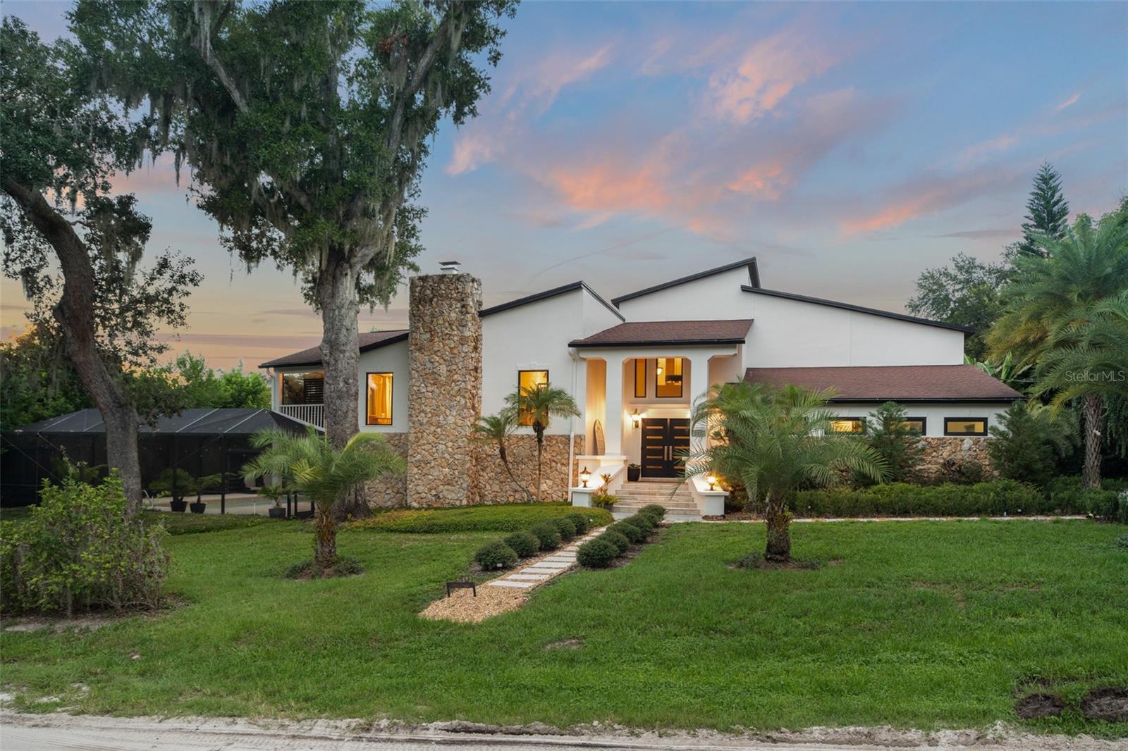 Image 90 of 100 For 101 Lee Street