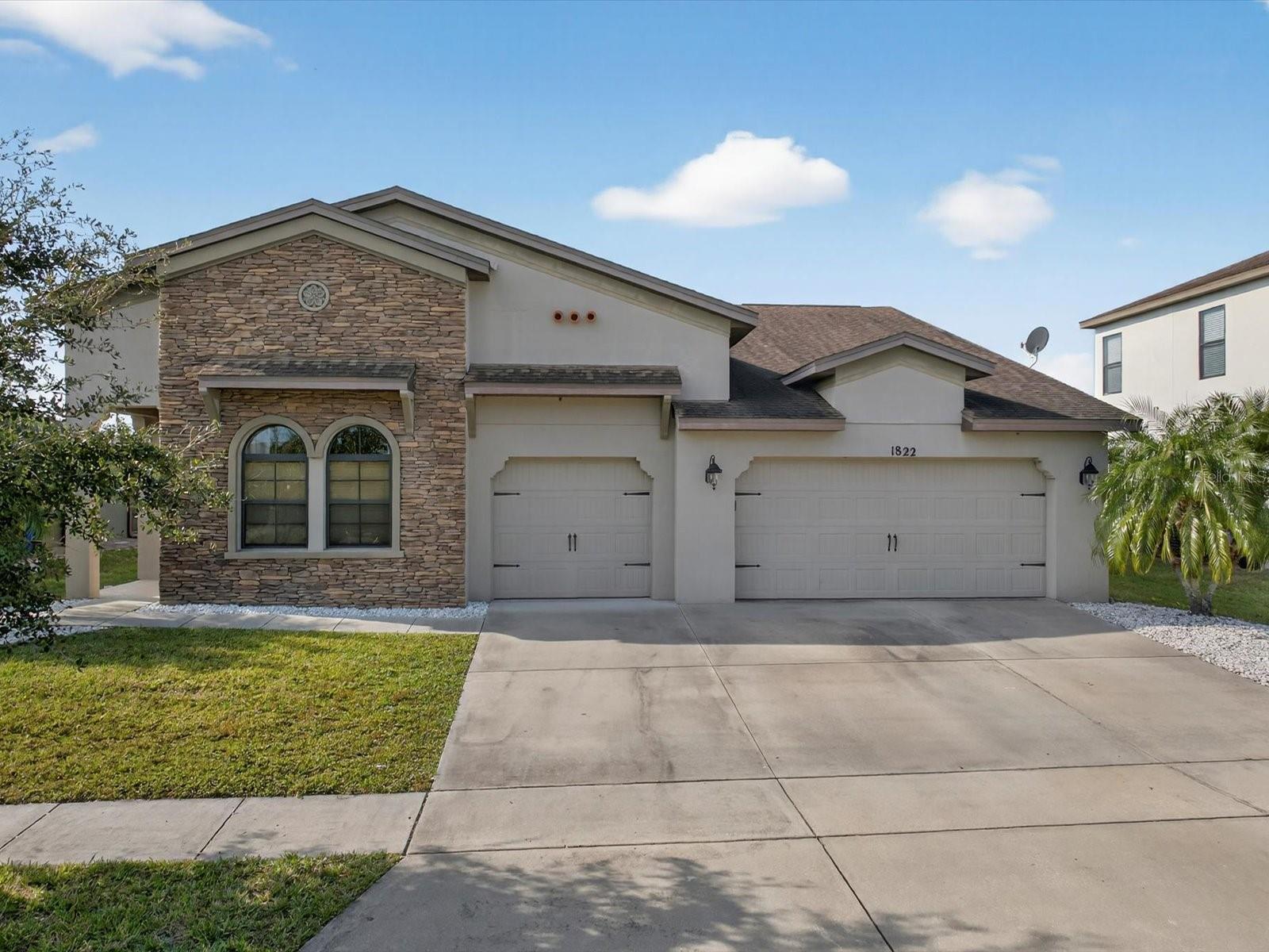 Details for 1822 Trophy Bass Way, KISSIMMEE, FL 34746