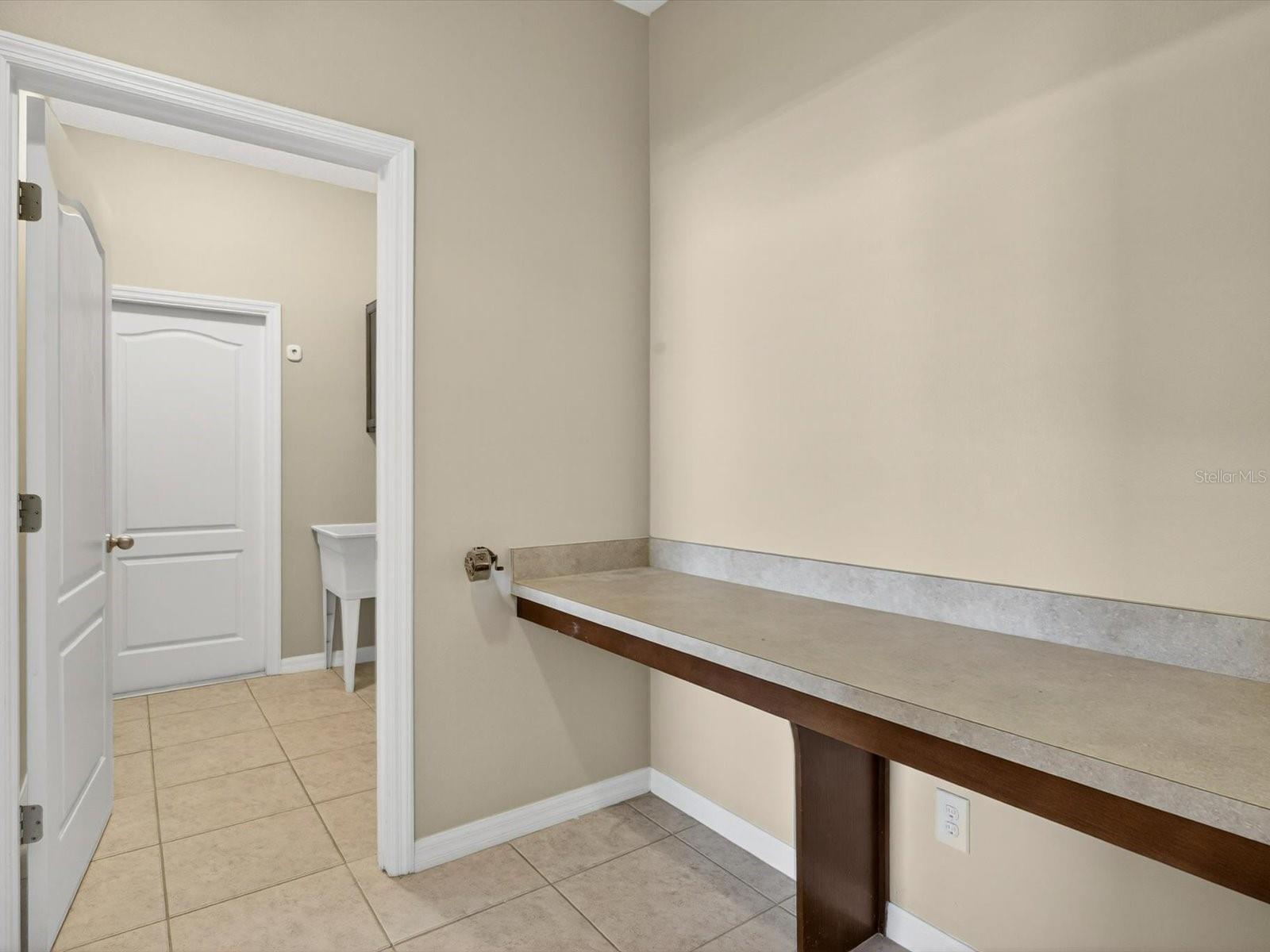 Image 33 of 53 For 1822 Trophy Bass Way