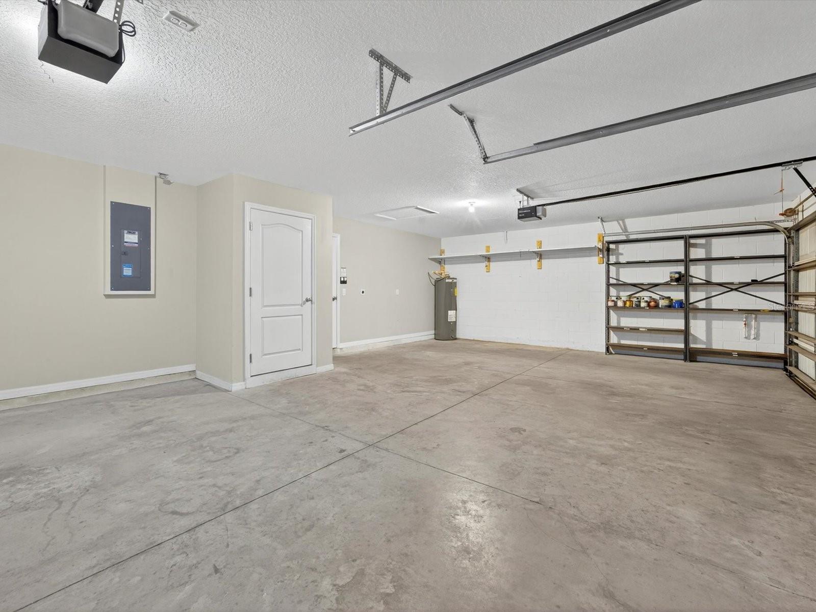 Image 36 of 53 For 1822 Trophy Bass Way