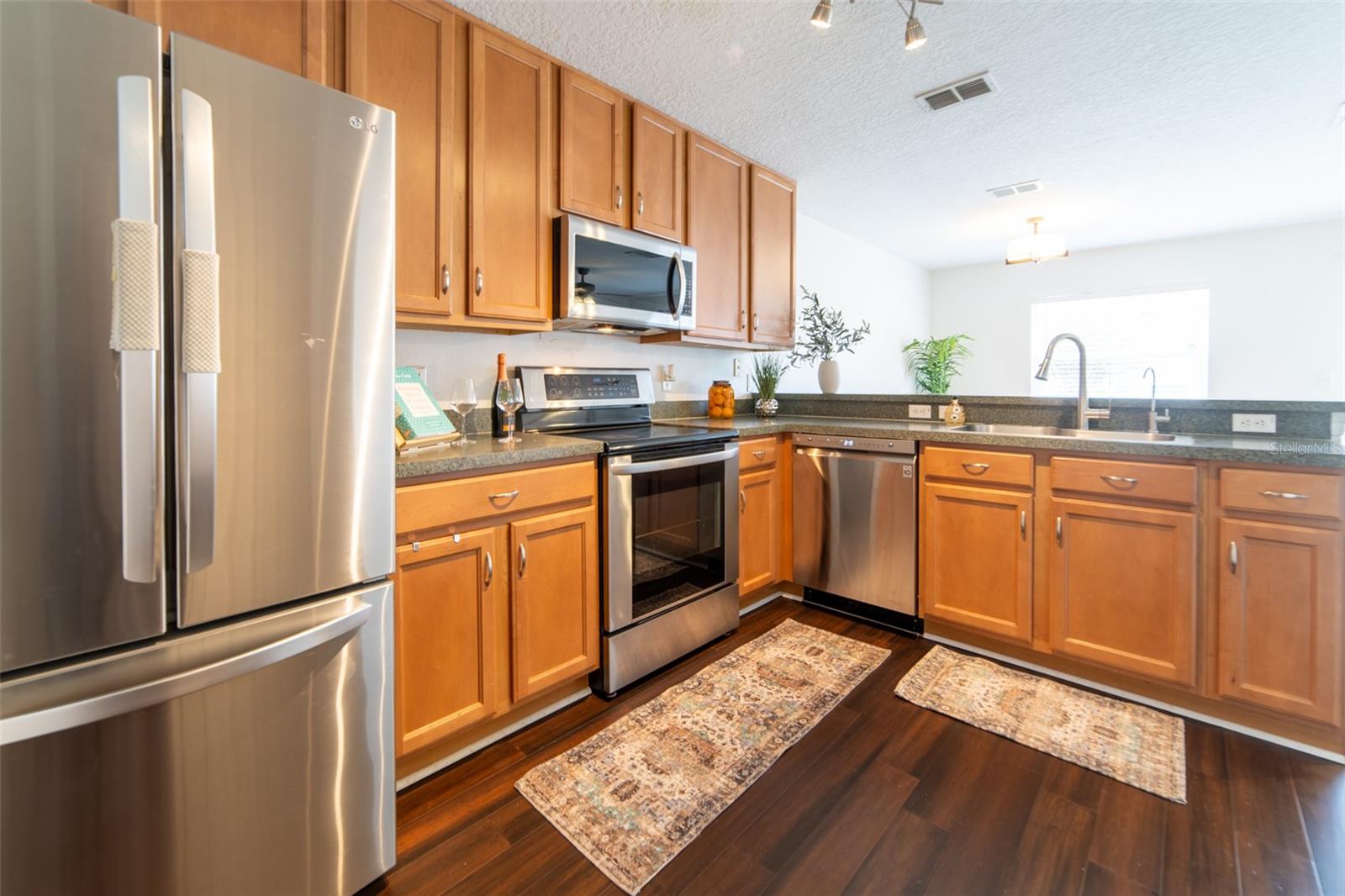 Image 10 of 29 For 2723 Clinton Heights Court