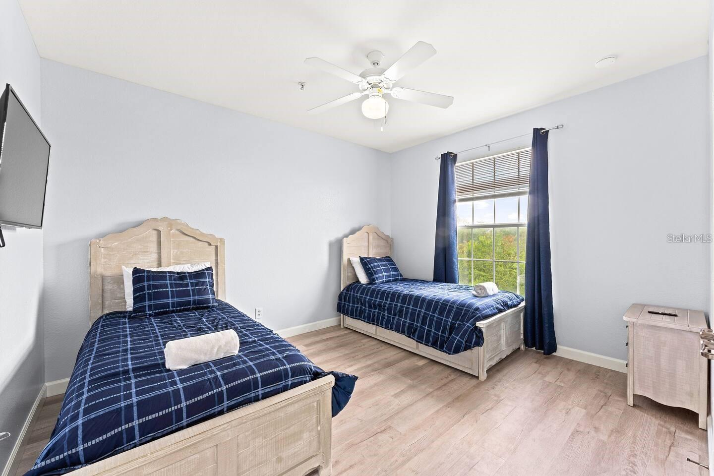 Image 19 of 40 For 3175 Feltrim Place 305