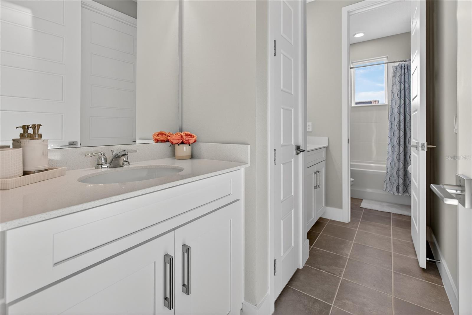 Image 23 of 28 For 5217 Citrus Leaf Boulevard