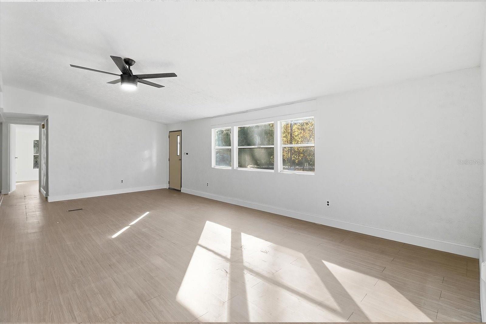 Image 5 of 31 For 5371 Winter Sun Lane