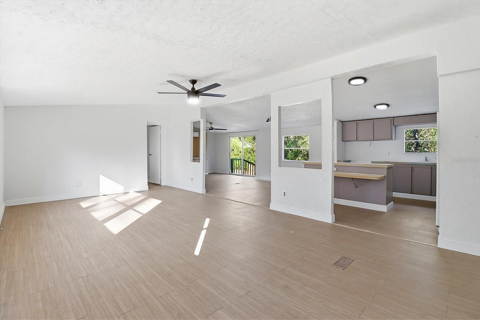 Image 6 of 31 For 5371 Winter Sun Lane