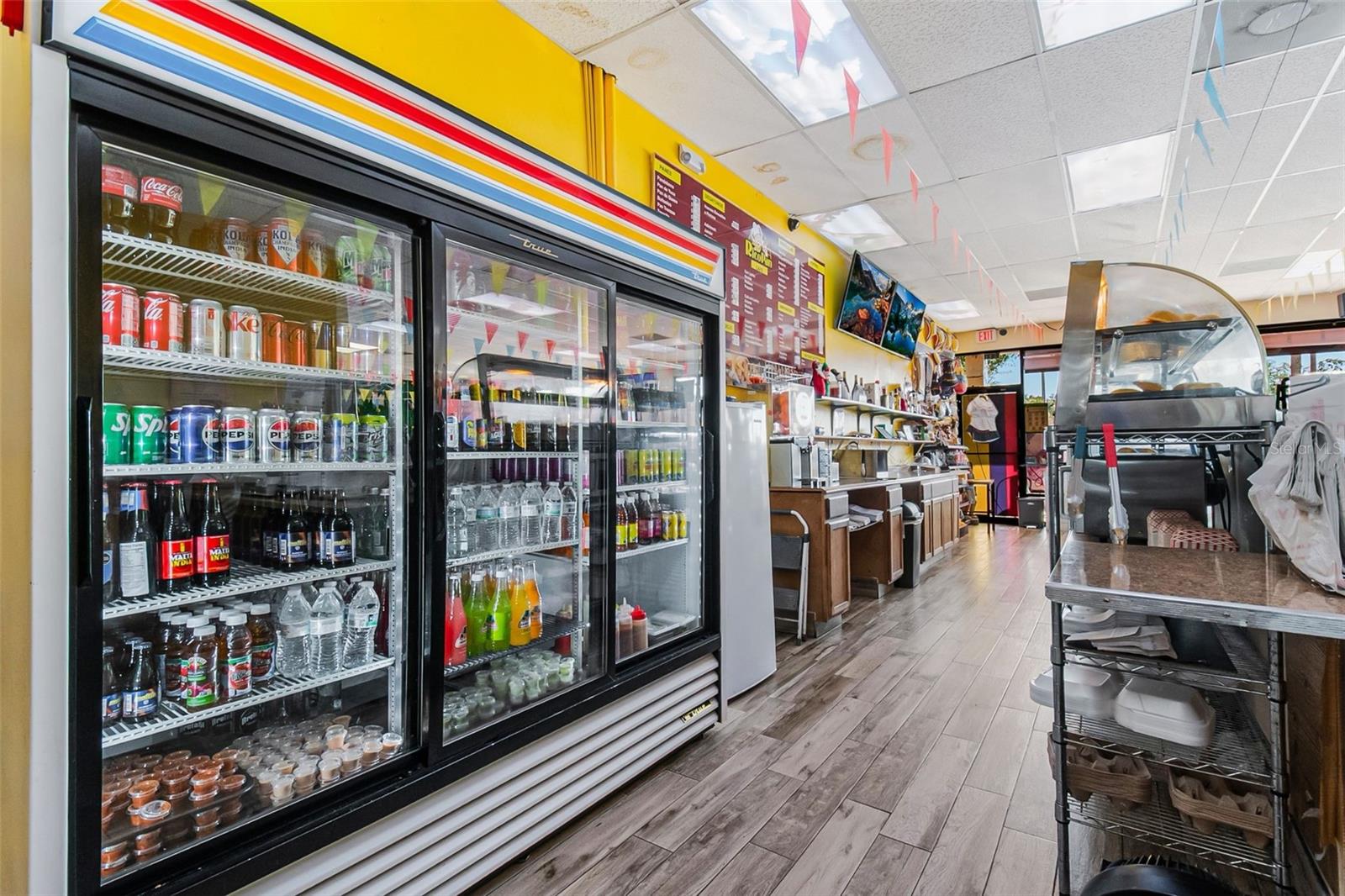 Image 21 of 52 For 2471 Semoran Boulevard