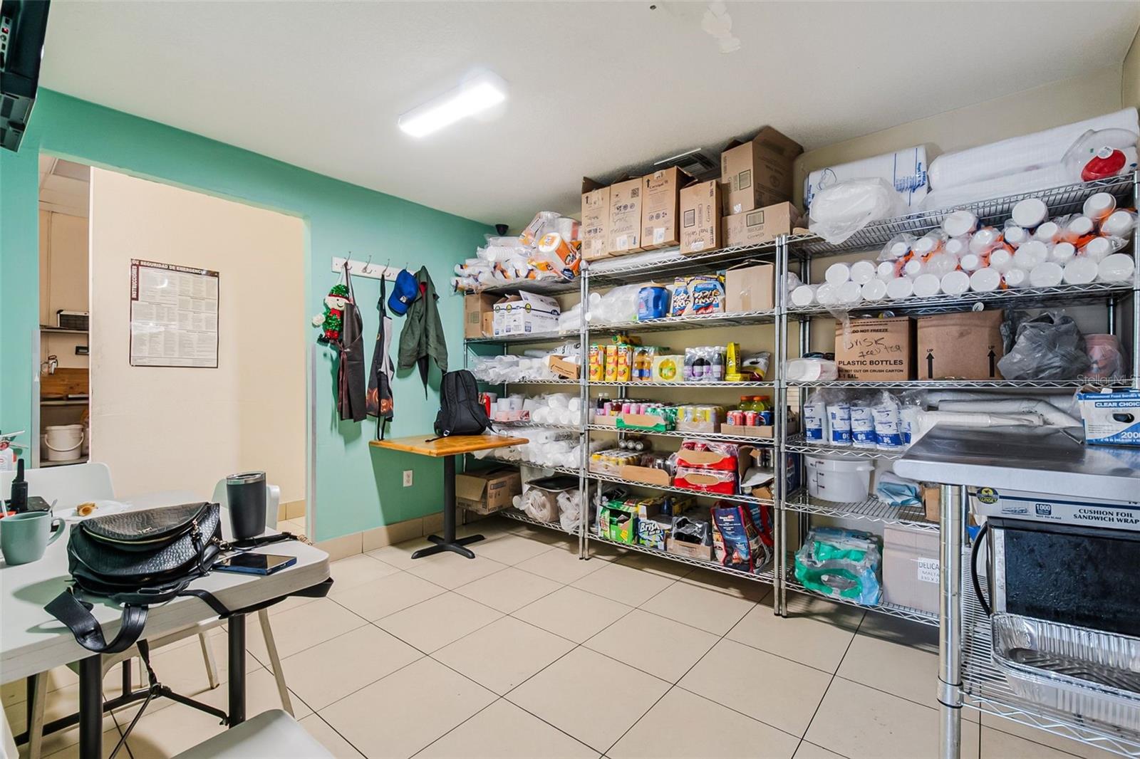 Image 24 of 52 For 2471 Semoran Boulevard