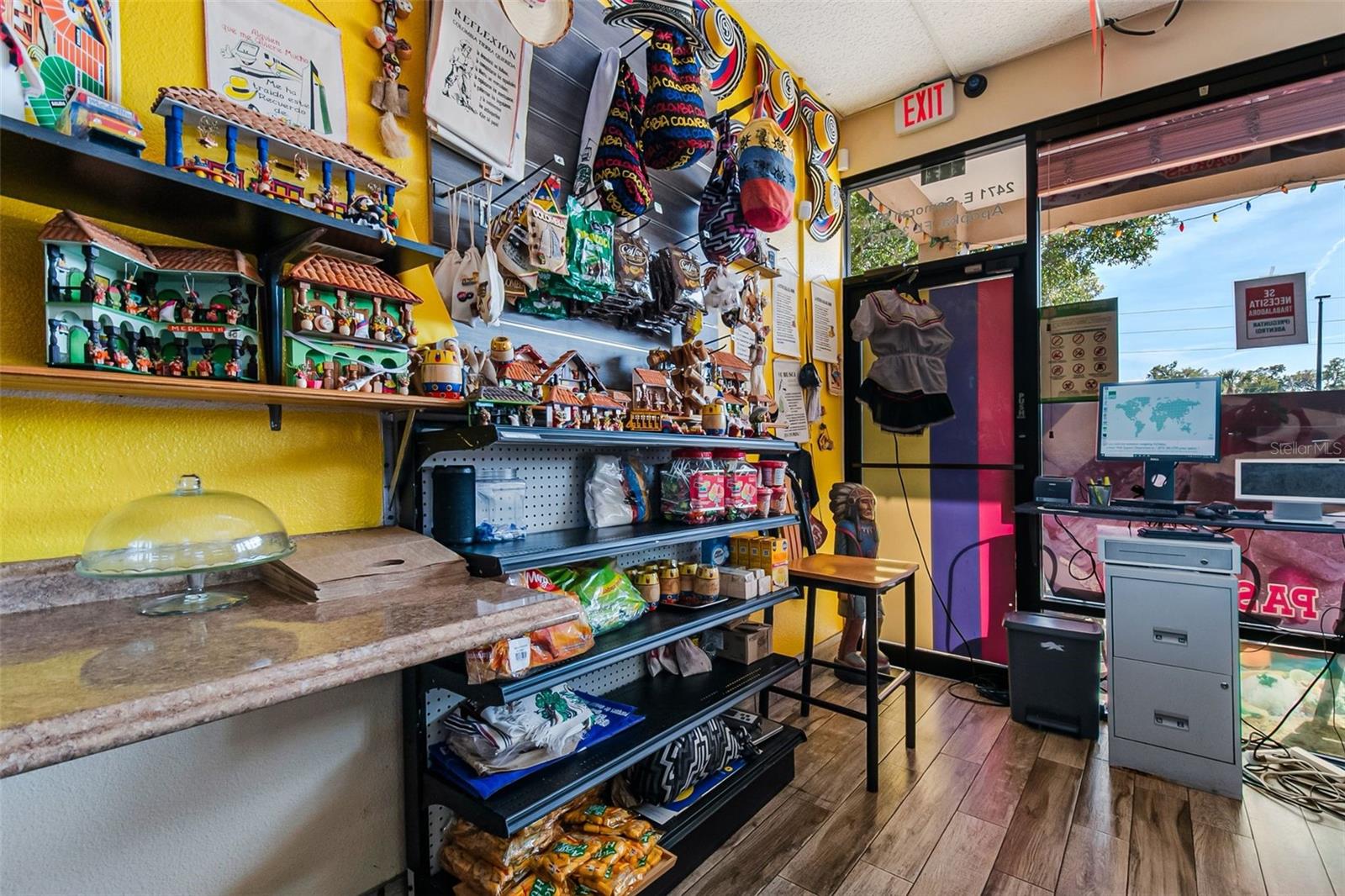 Image 27 of 52 For 2471 Semoran Boulevard