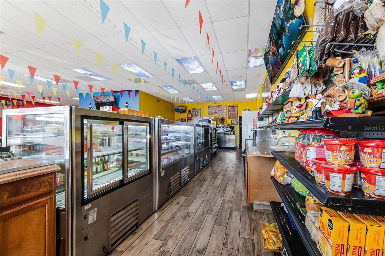 Image 28 of 52 For 2471 Semoran Boulevard