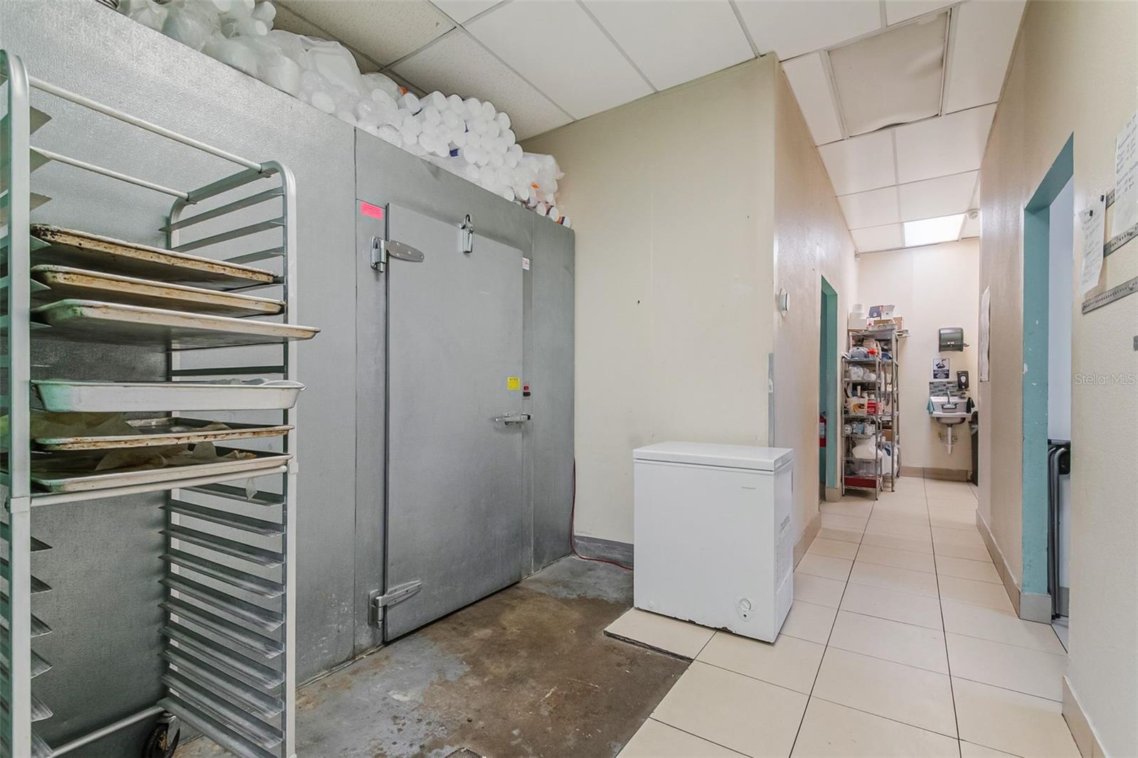 Image 35 of 52 For 2471 Semoran Boulevard