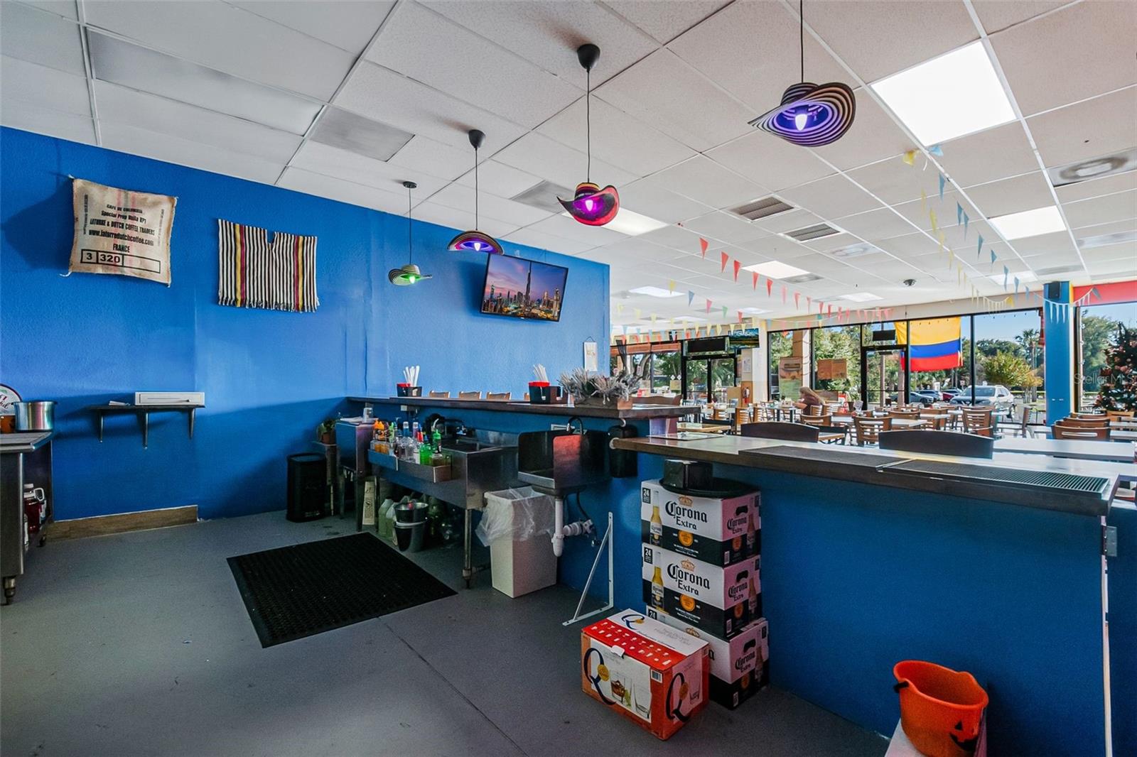 Image 4 of 52 For 2471 Semoran Boulevard