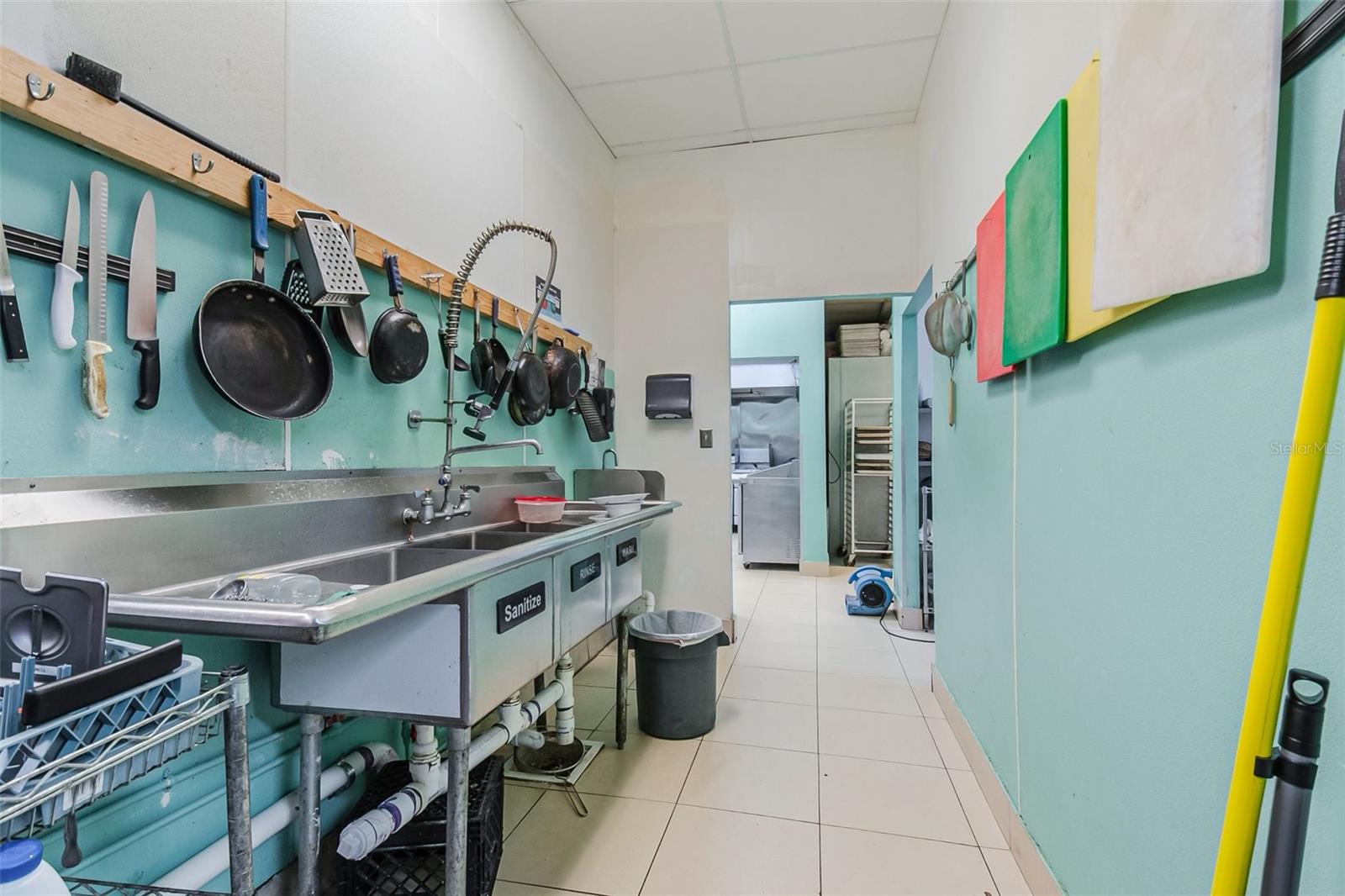 Image 45 of 52 For 2471 Semoran Boulevard