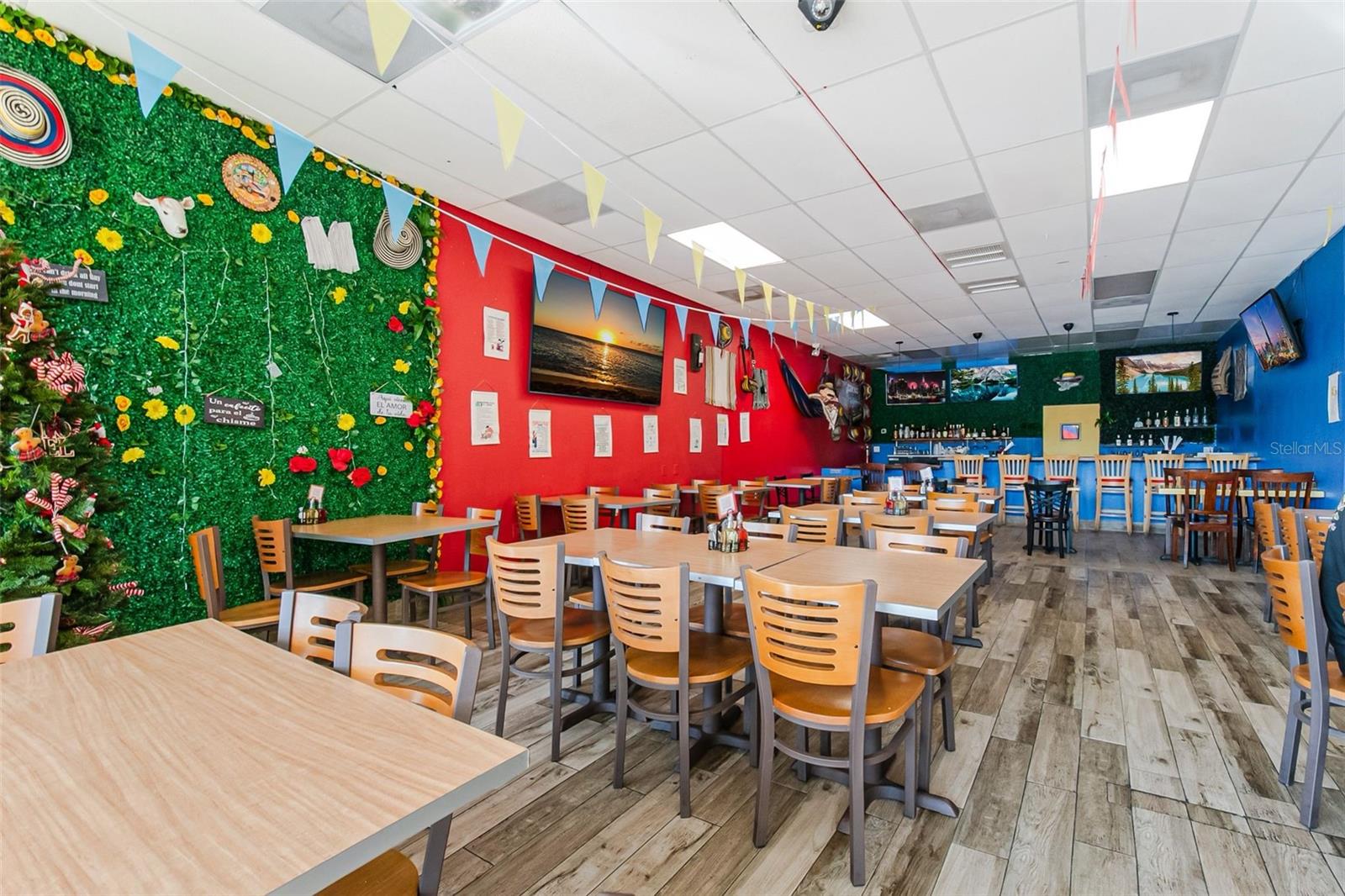 Image 7 of 52 For 2471 Semoran Boulevard