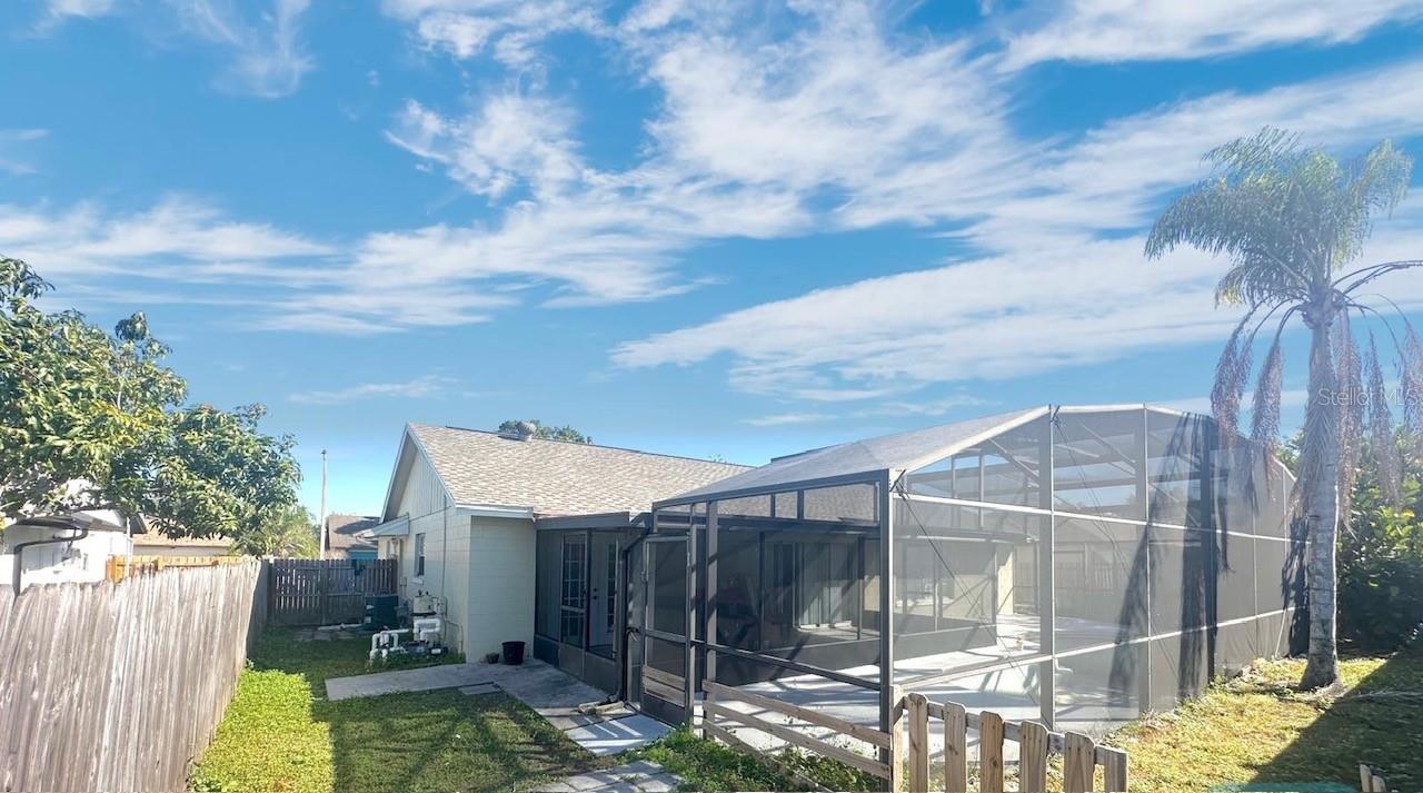 Image 10 of 11 For 12112 Shallot Street