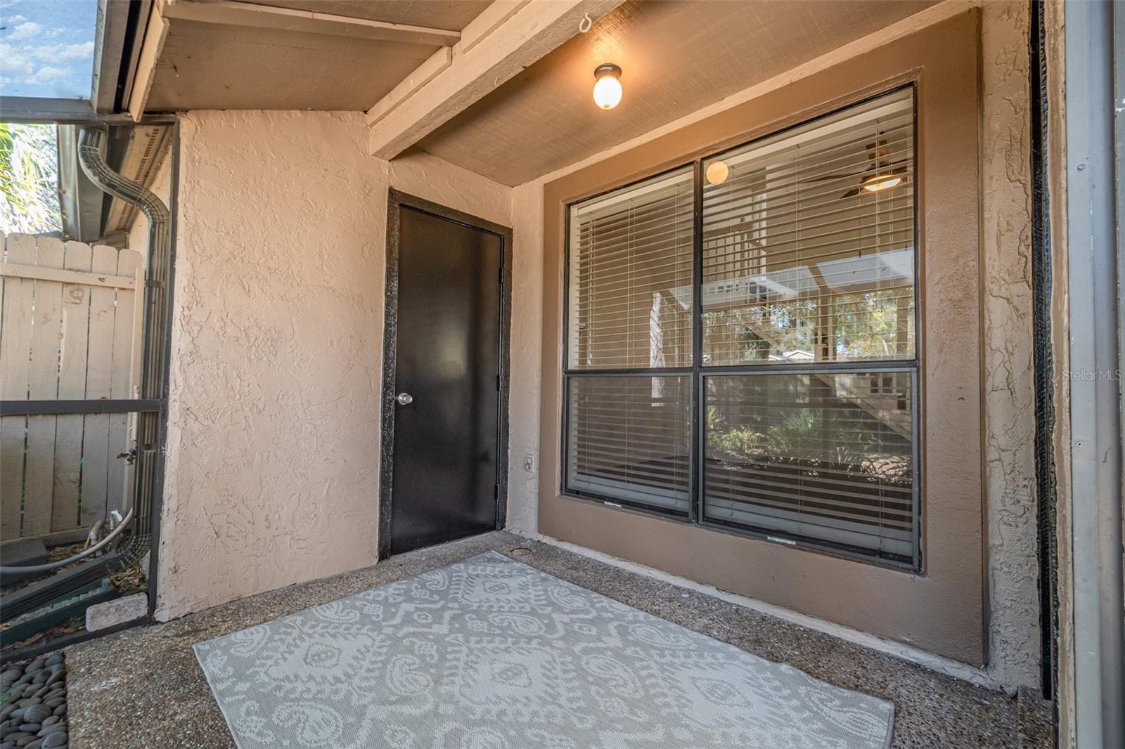 Image 25 of 44 For 940 Douglas Avenue 175