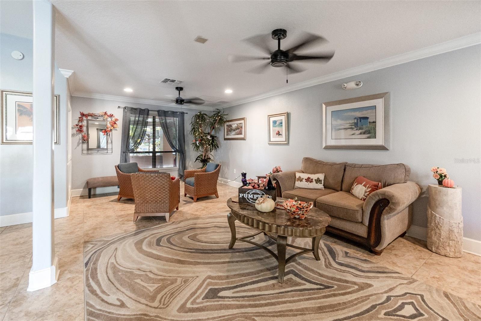 Image 34 of 44 For 940 Douglas Avenue 175