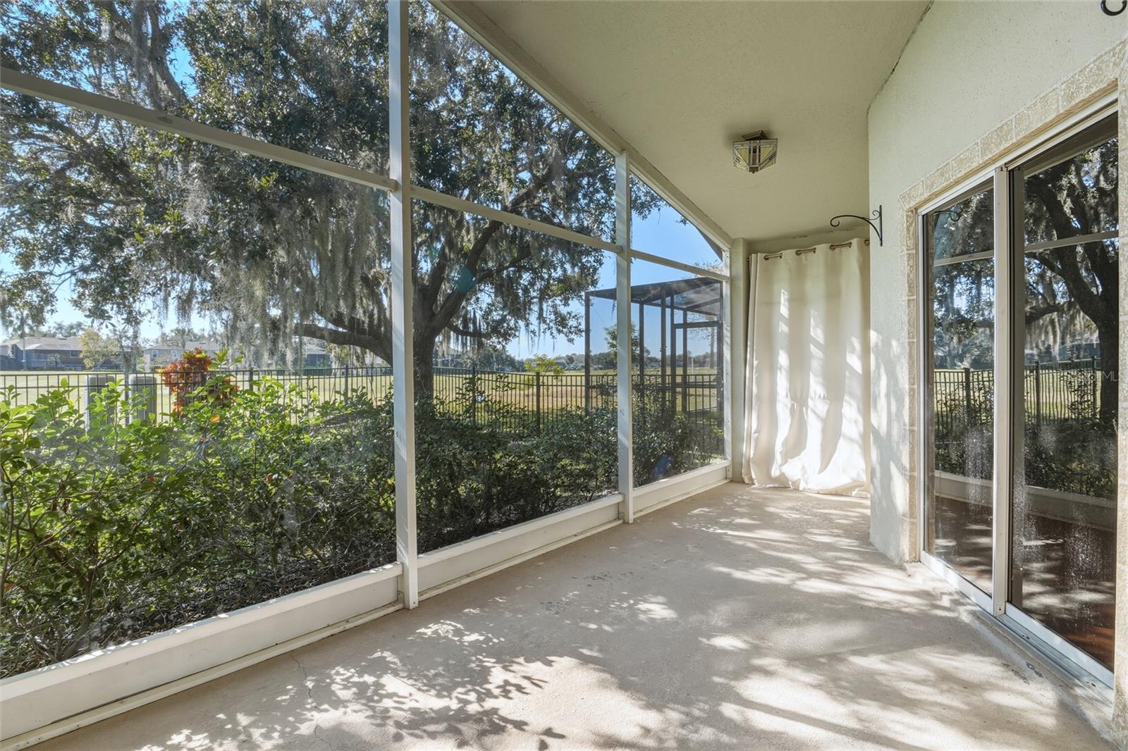 Image 25 of 42 For 15412 Amberbeam Boulevard