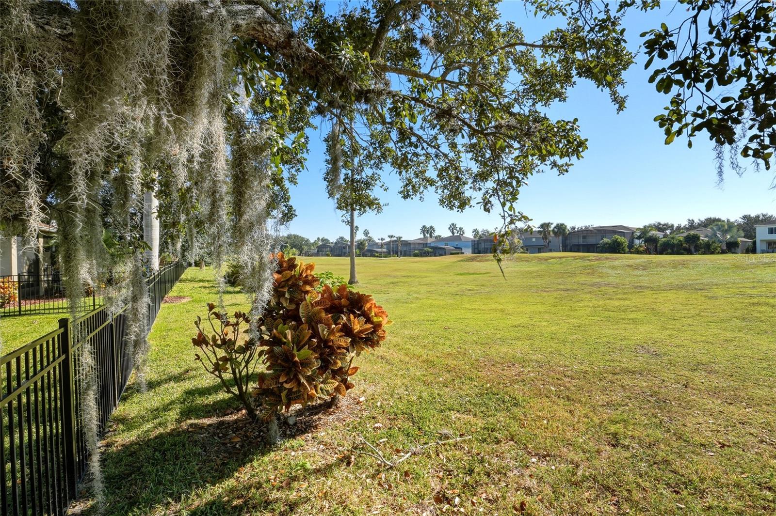 Image 29 of 42 For 15412 Amberbeam Boulevard