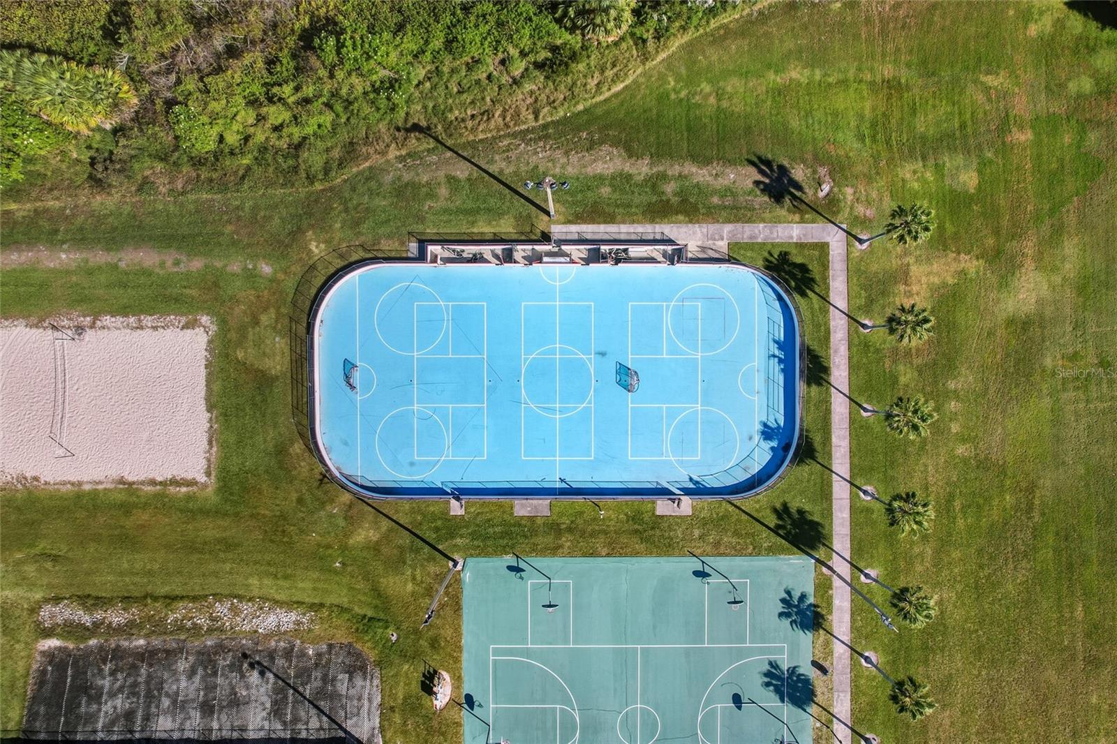 Image 35 of 42 For 15412 Amberbeam Boulevard