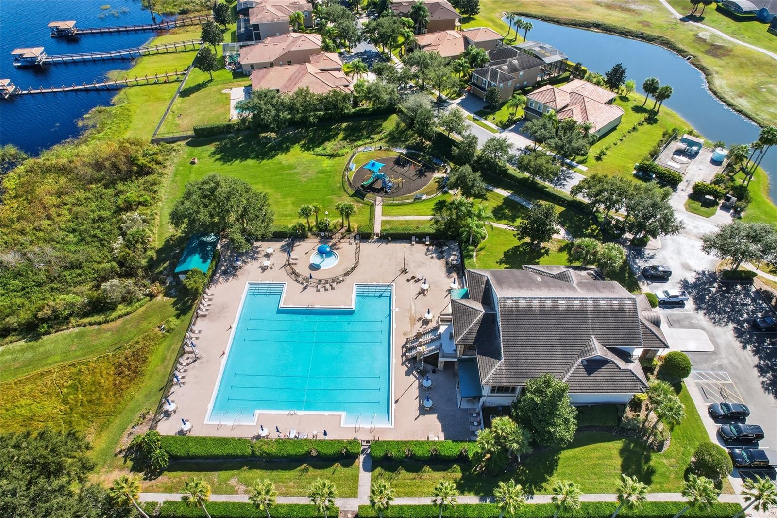 Image 36 of 42 For 15412 Amberbeam Boulevard