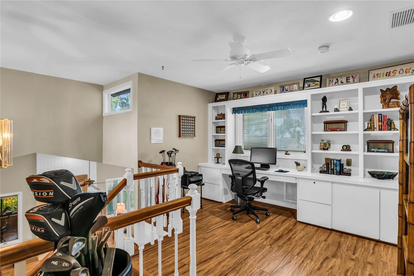 Image 26 of 83 For 104 Acacia Point