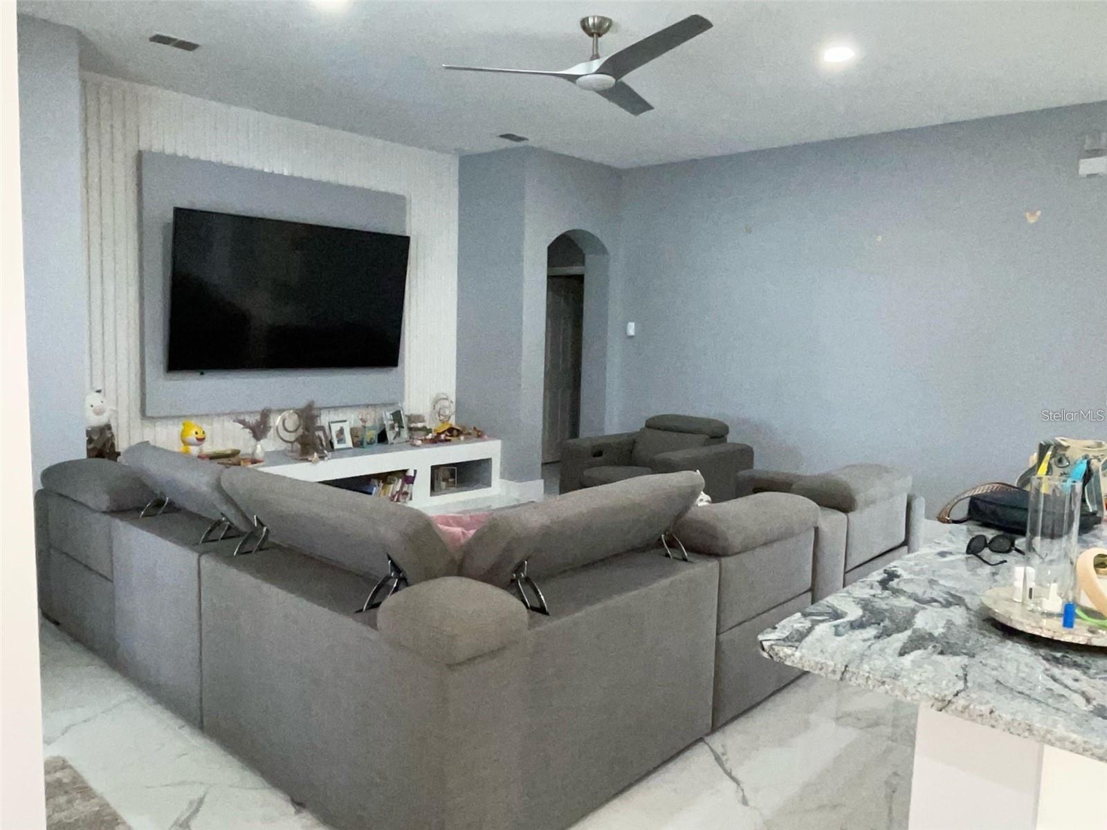 Image 5 of 10 For 9736 Osprey Landing Drive