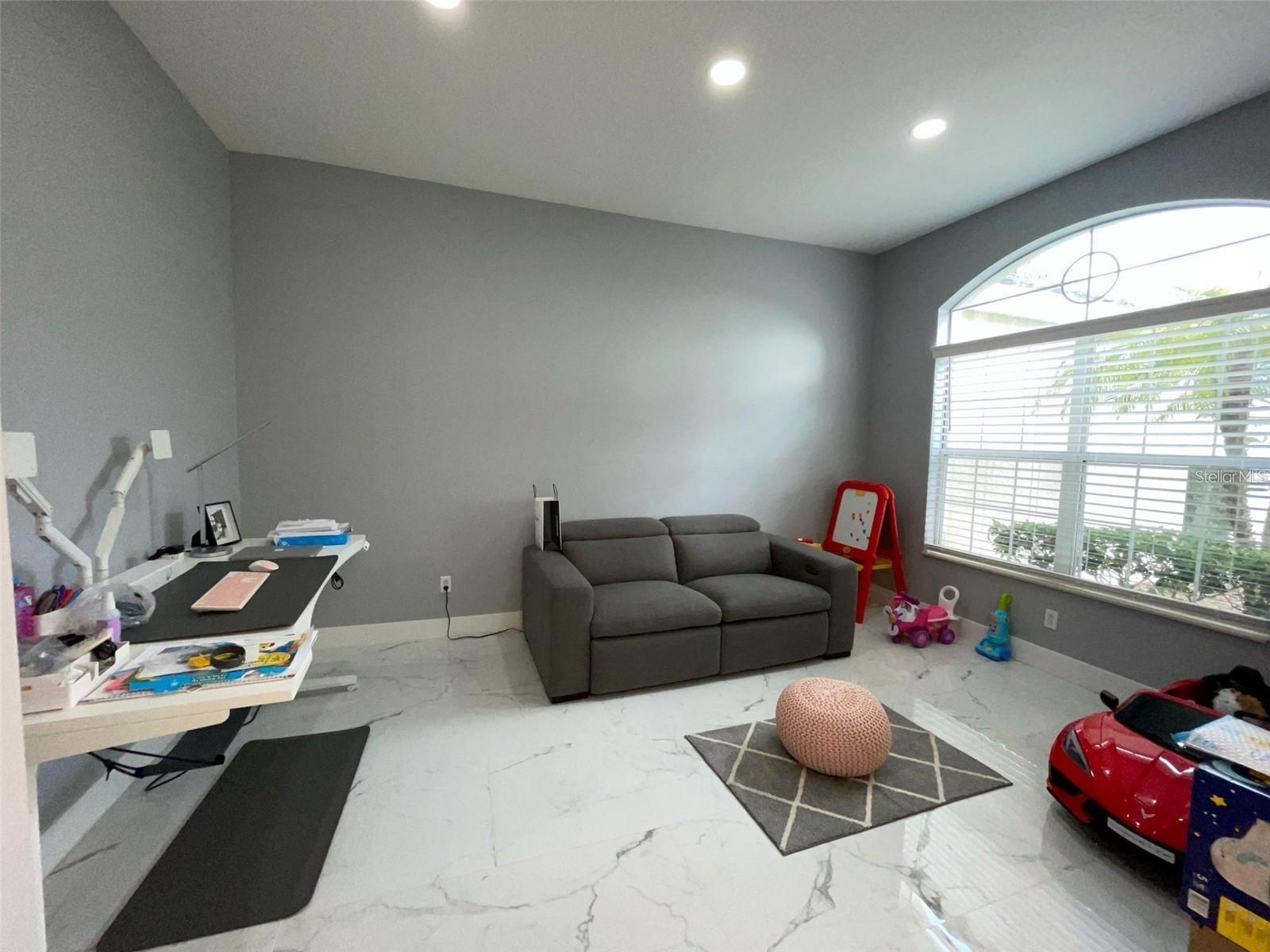 Image 7 of 10 For 9736 Osprey Landing Drive