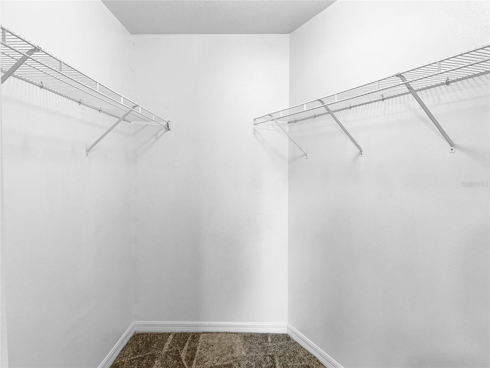 Image 19 of 23 For 869 Adour Drive A-b