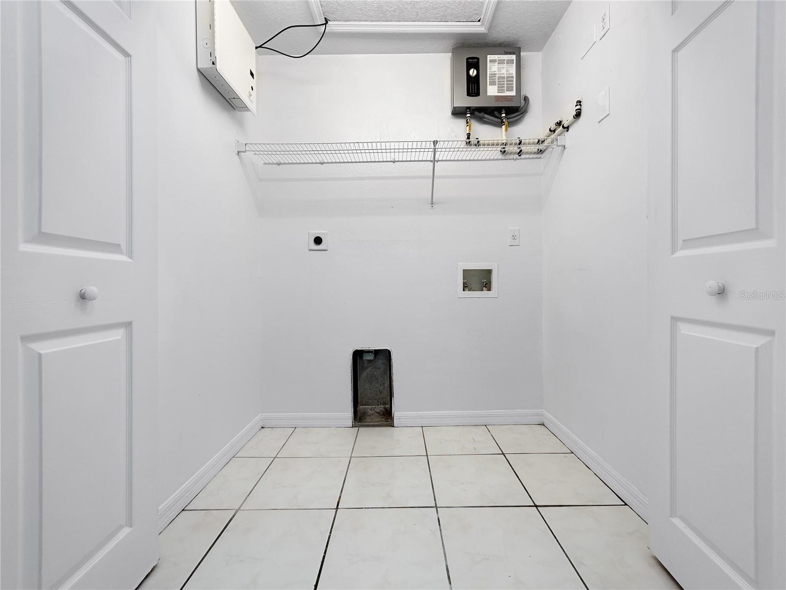 Image 23 of 23 For 869 Adour Drive A-b