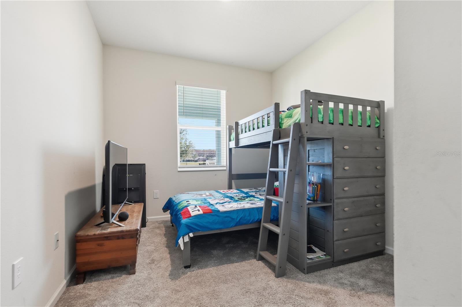 Image 13 of 47 For 1706 Chatsworth Circle