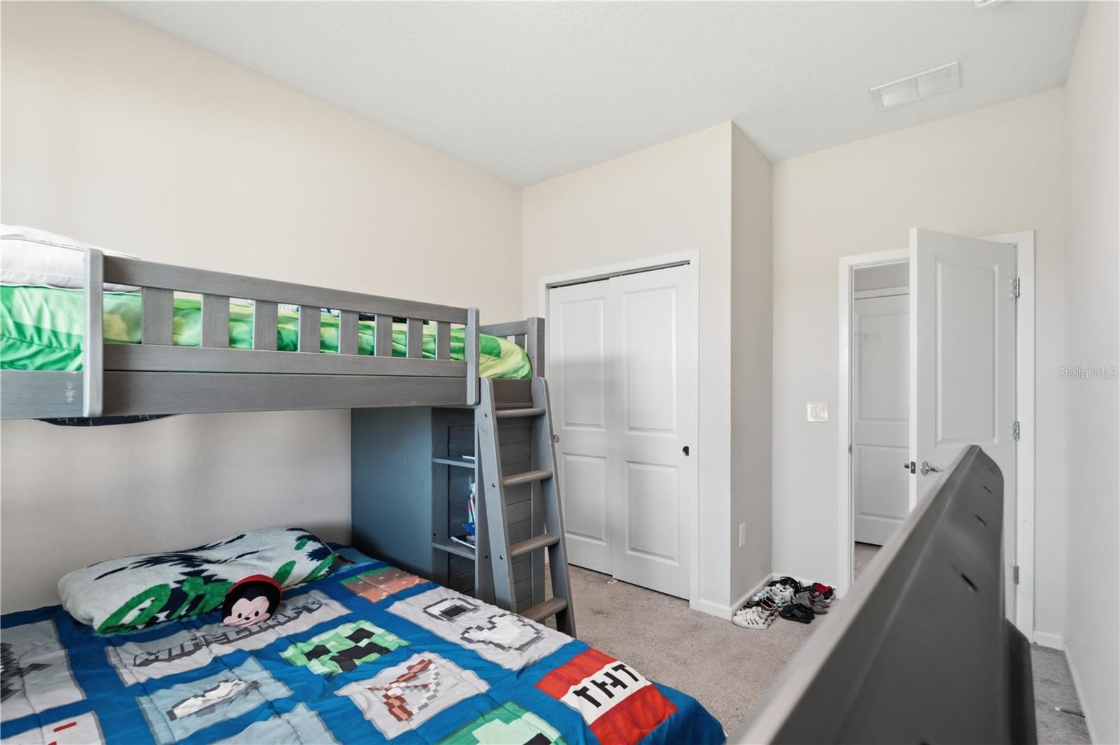 Image 14 of 47 For 1706 Chatsworth Circle