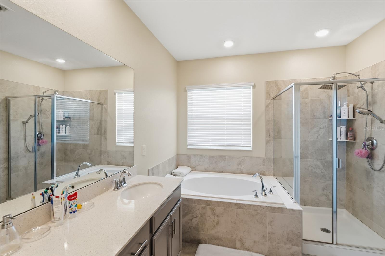 Image 20 of 47 For 1706 Chatsworth Circle