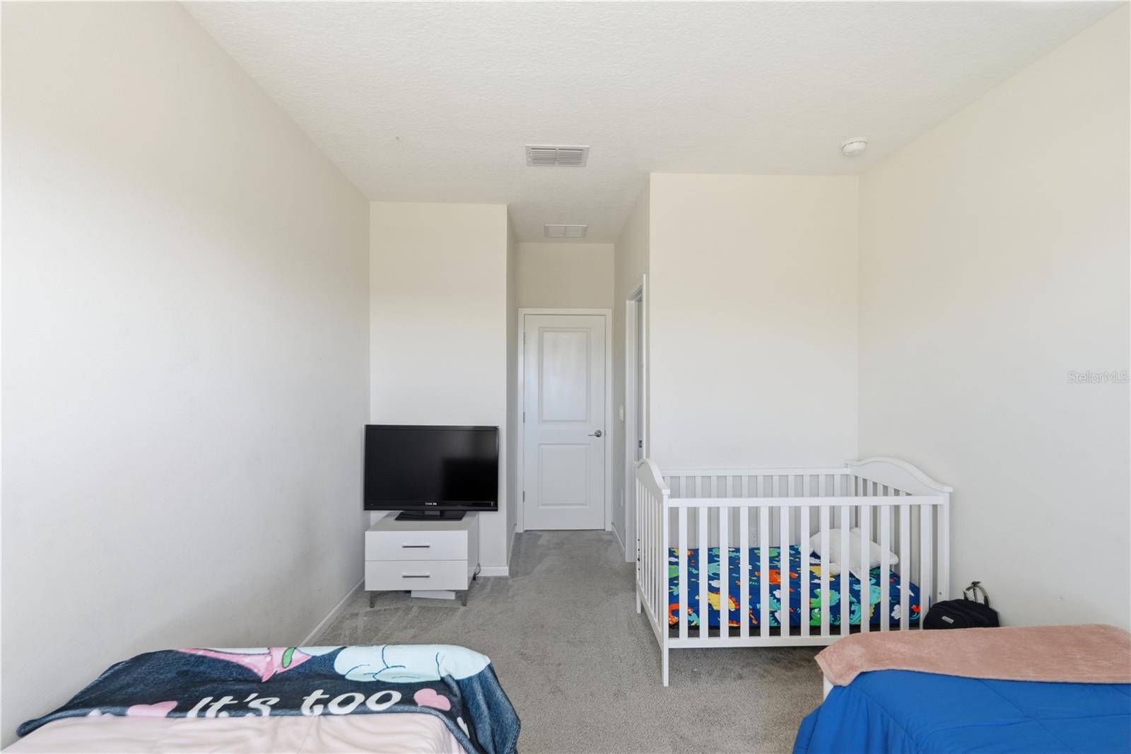 Image 31 of 47 For 1706 Chatsworth Circle