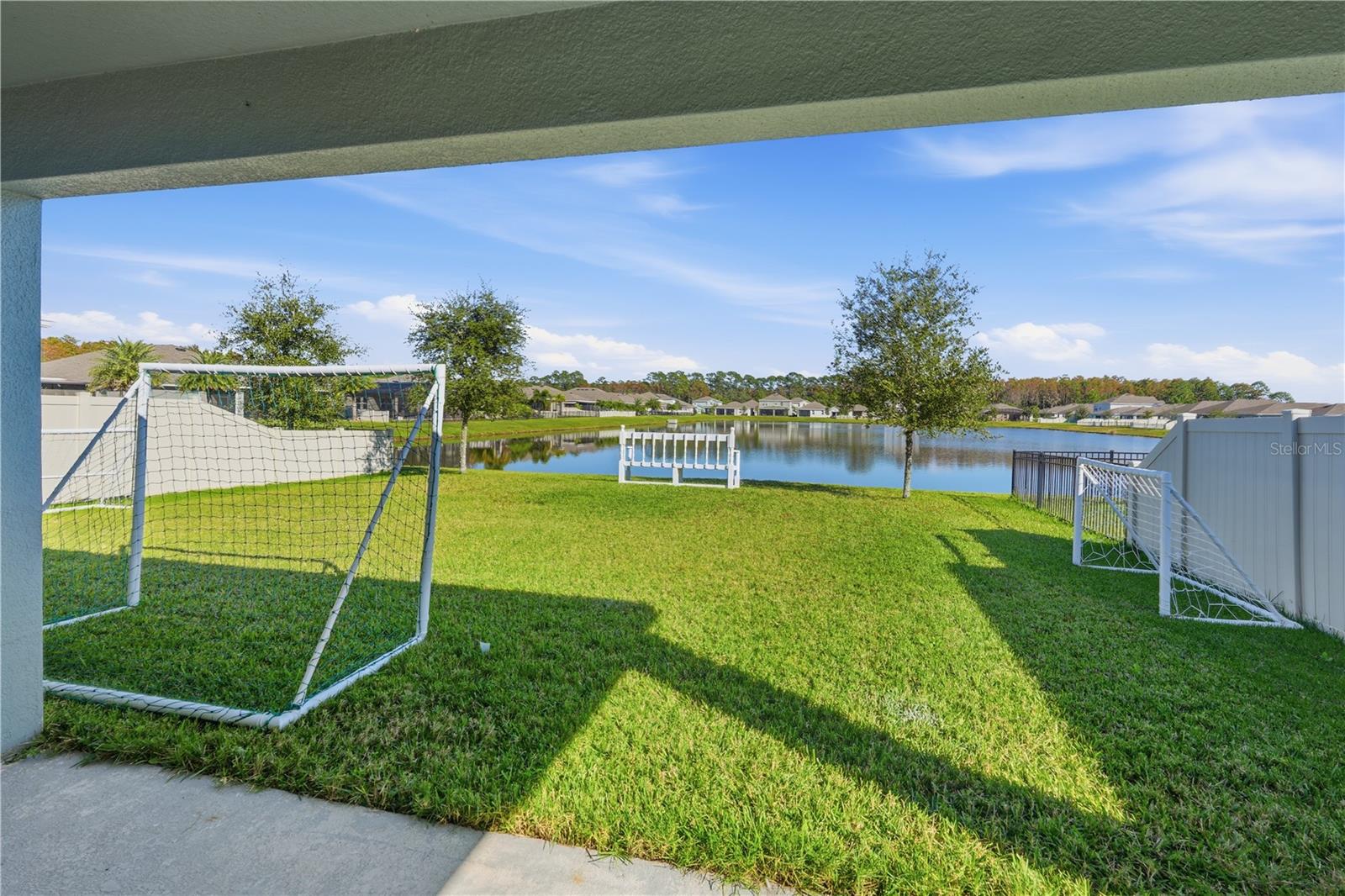 Image 34 of 47 For 1706 Chatsworth Circle