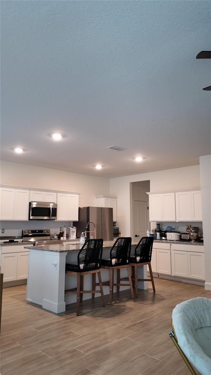 Image 6 of 19 For 8599 Sportsman Loop