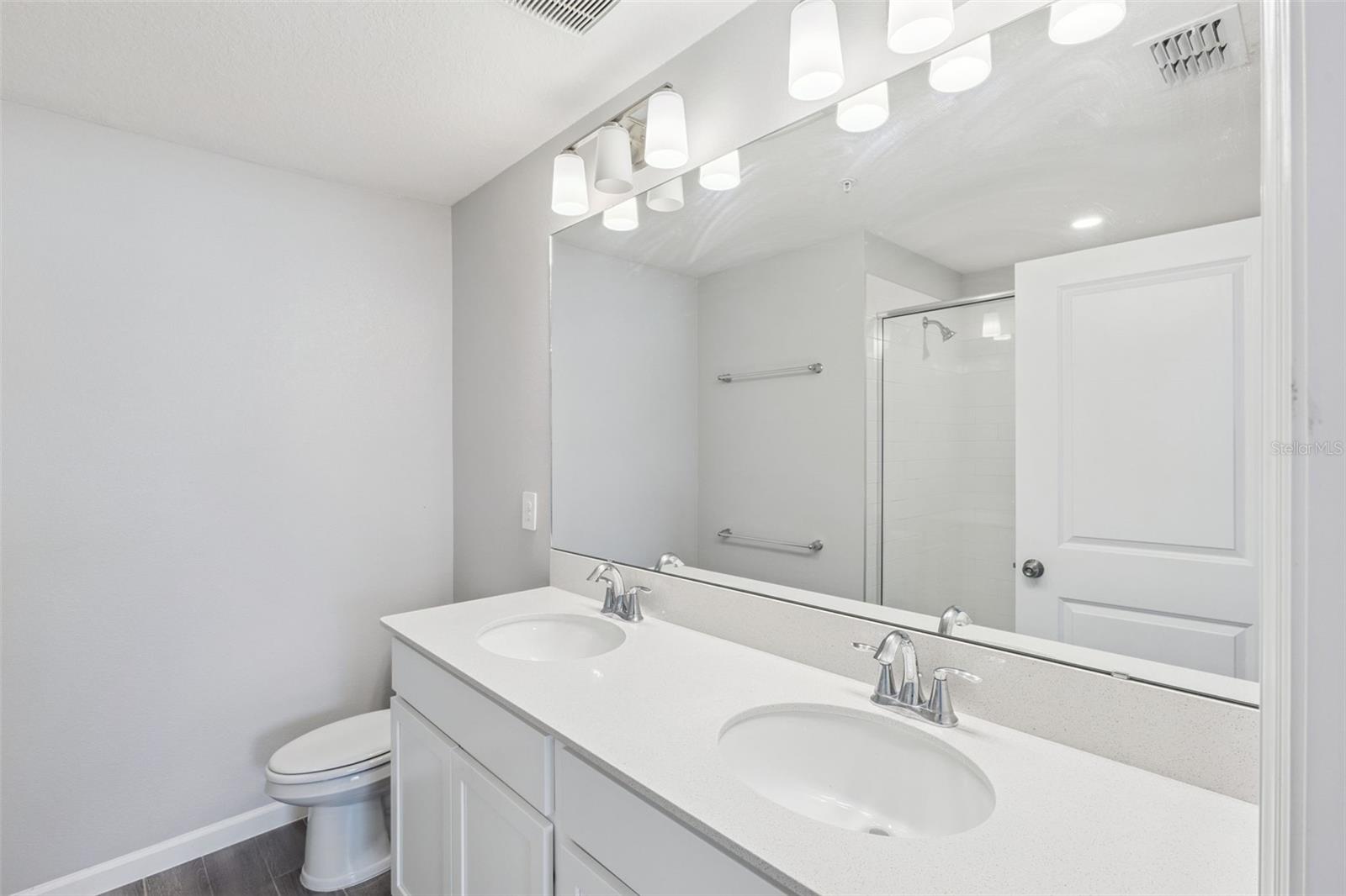 Image 13 of 19 For 212 Beautyberry Lane