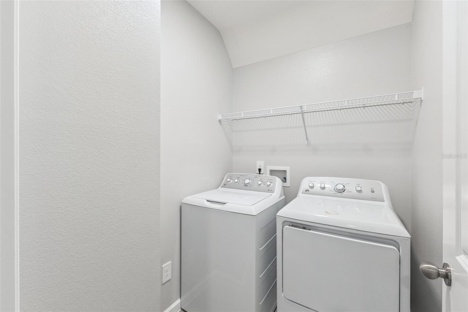 Image 17 of 19 For 212 Beautyberry Lane