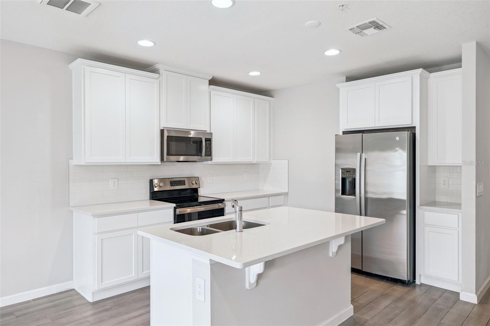 Image 7 of 19 For 212 Beautyberry Lane