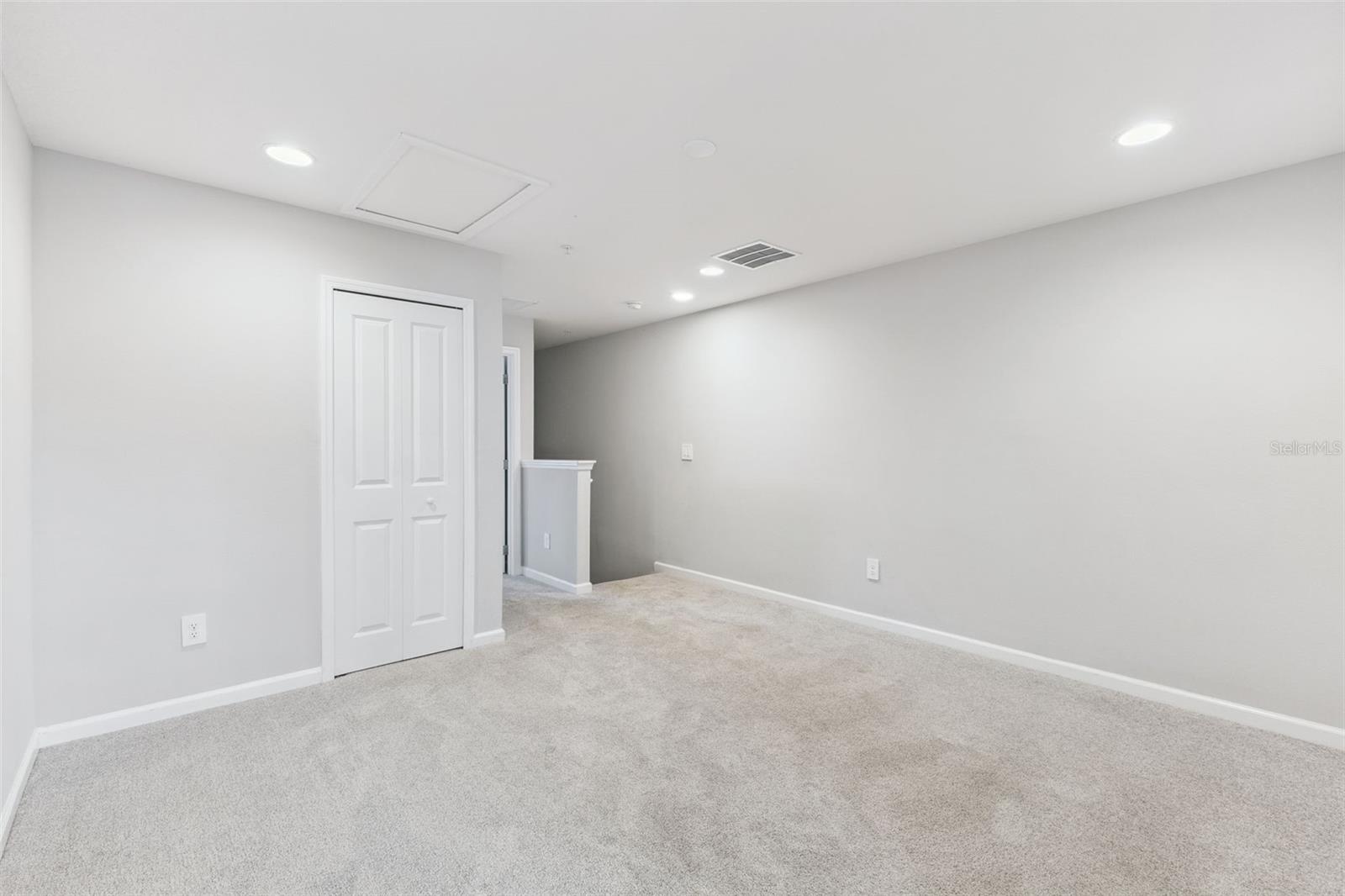 Image 8 of 19 For 212 Beautyberry Lane