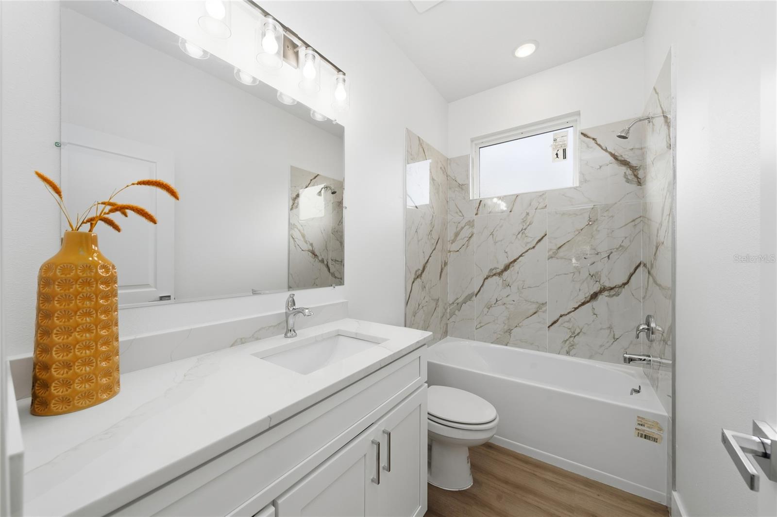 Image 25 of 42 For 6430 Curtis St