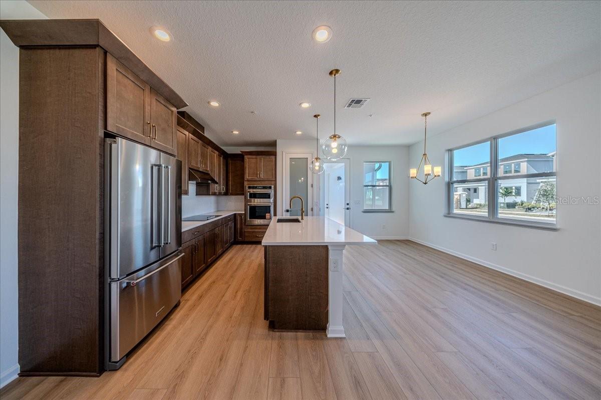 Image 12 of 73 For 1850 Falconhurst Lane