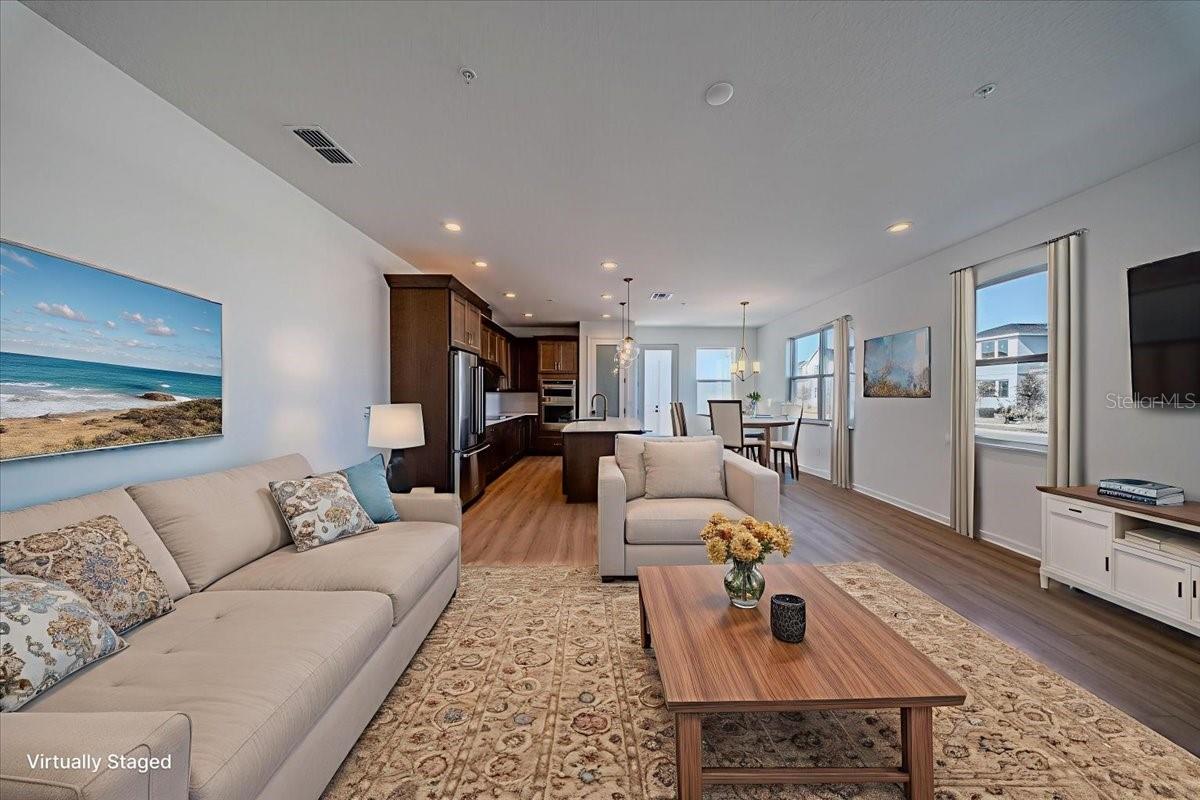 Image 15 of 73 For 1850 Falconhurst Lane