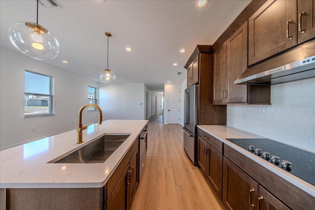 Image 18 of 73 For 1850 Falconhurst Lane