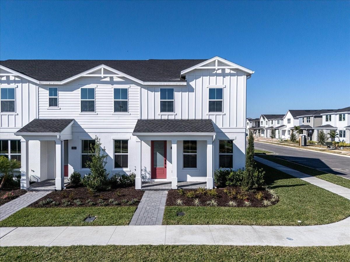 Image 3 of 73 For 1850 Falconhurst Lane