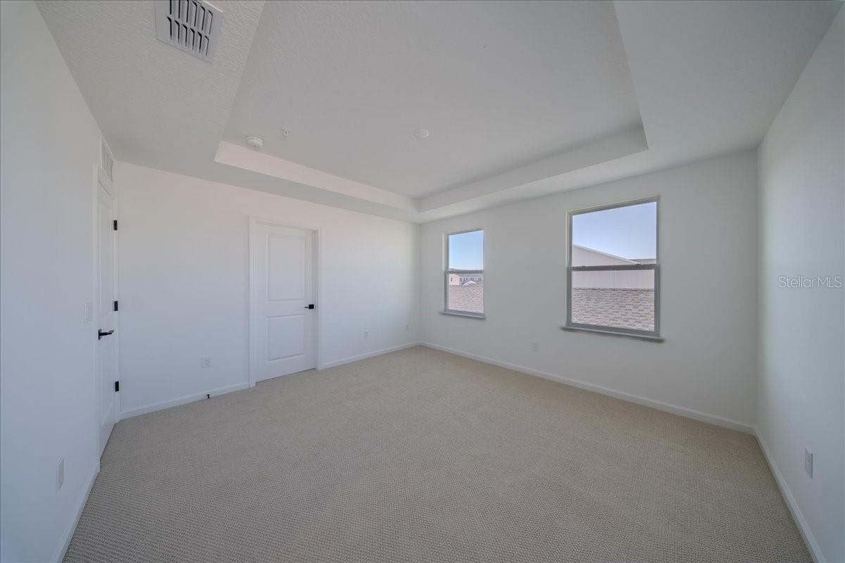 Image 36 of 73 For 1850 Falconhurst Lane